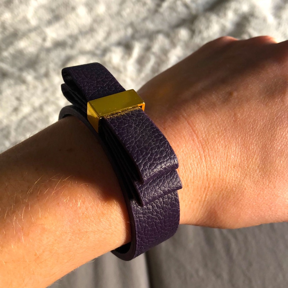 BCBG bracelet